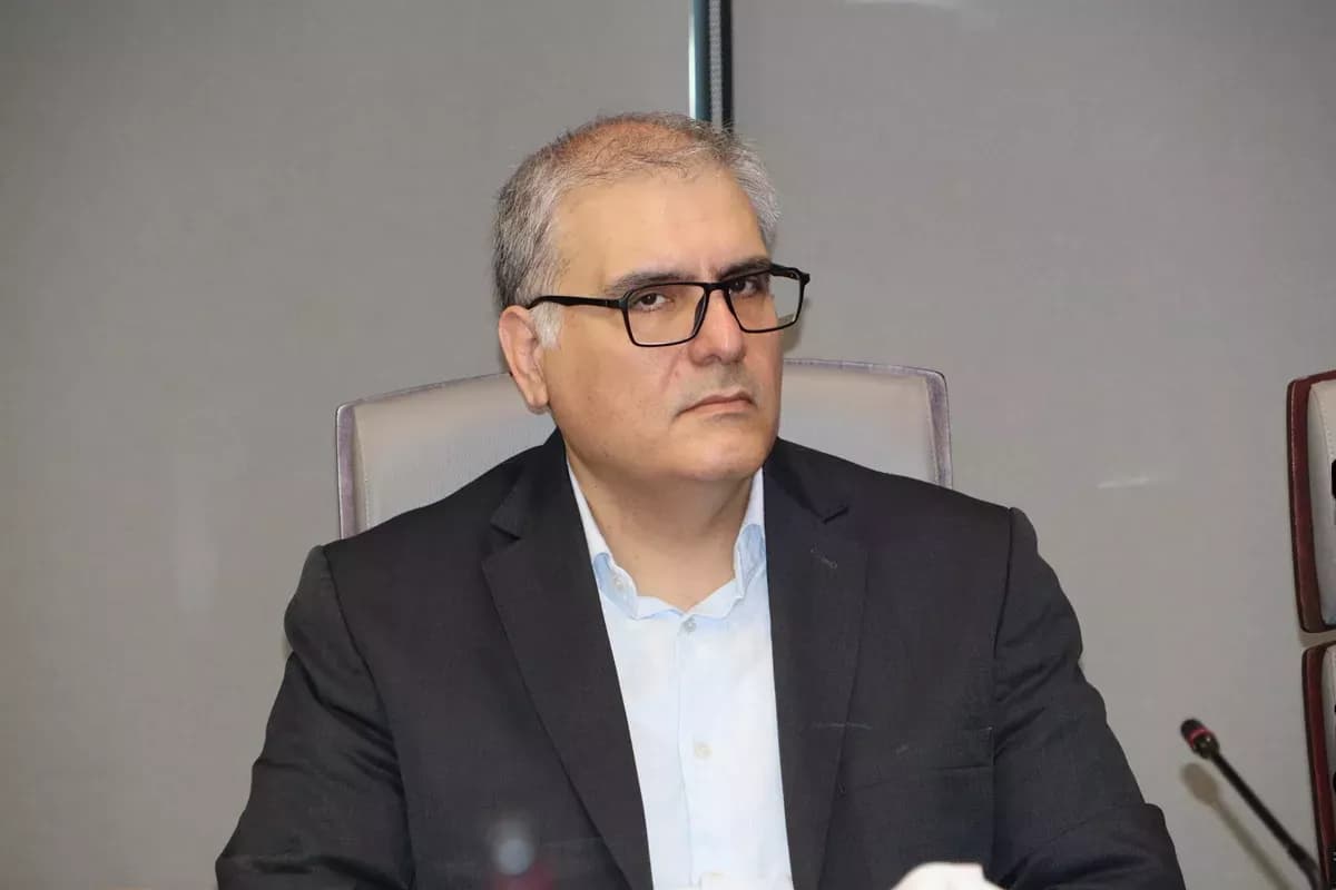 نشست خبری در فرابورس برای عرضه سهام منجیل - روز دوم 5