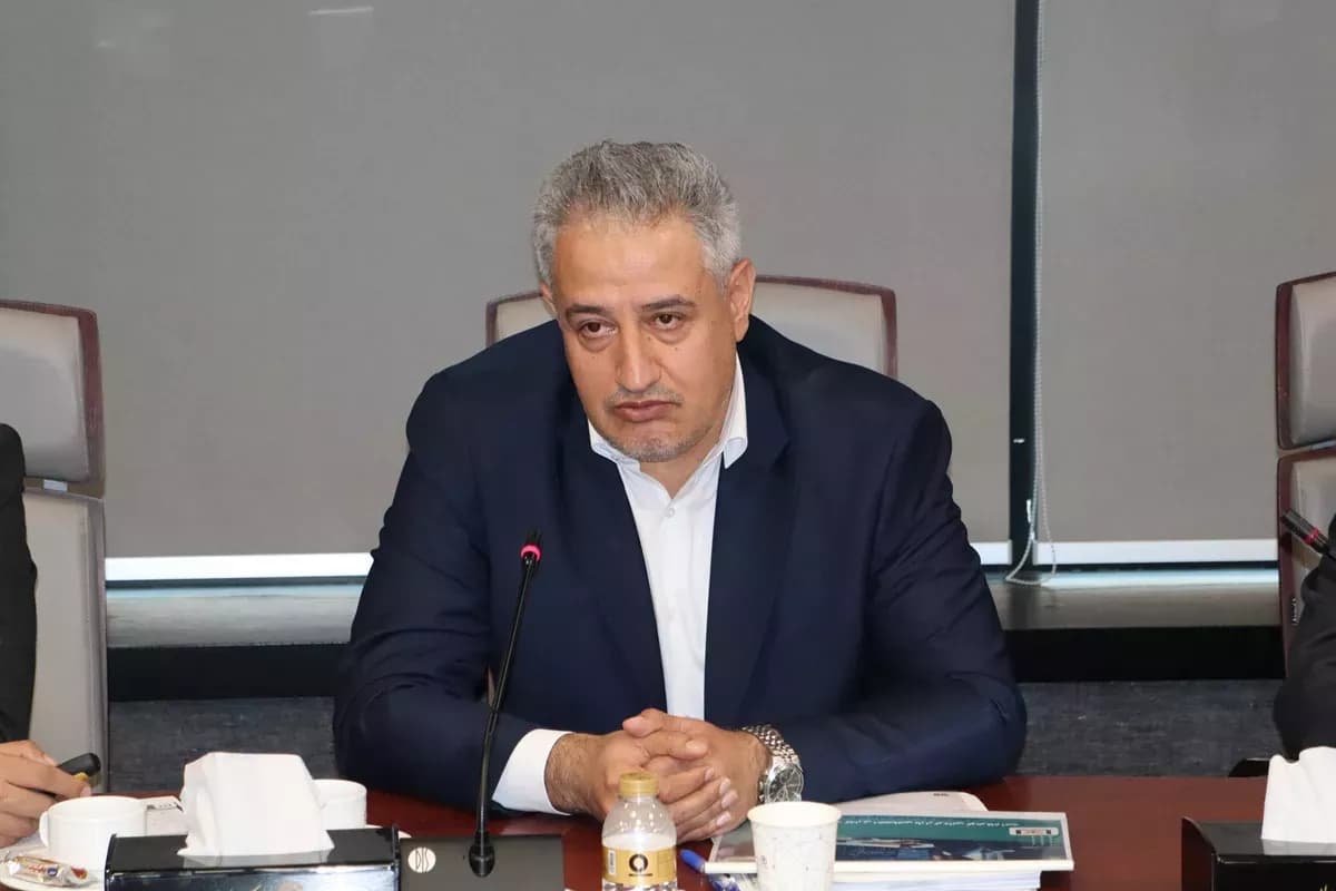 نشست خبری در فرابورس برای عرضه سهام منجیل - روز دوم 3