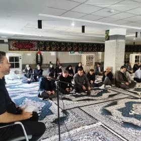 برگزاری آیین عزاداری شهادت حضرت اباعبداللهالحسین (ع)