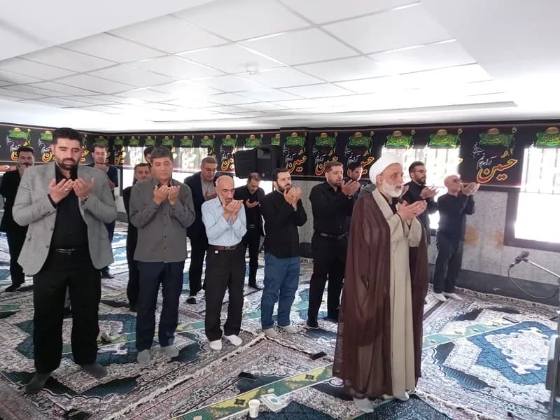 برگزاری آیین عزاداری شهادت حضرت اباعبداللهالحسین(ع) در گروه تابان هور 10