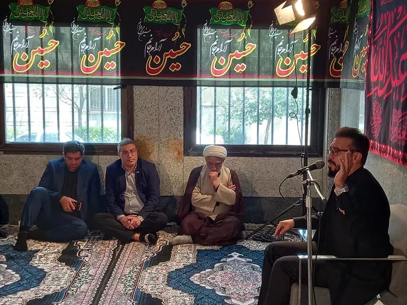 برگزاری آیین عزاداری شهادت حضرت اباعبداللهالحسین(ع) در گروه تابان هور 5