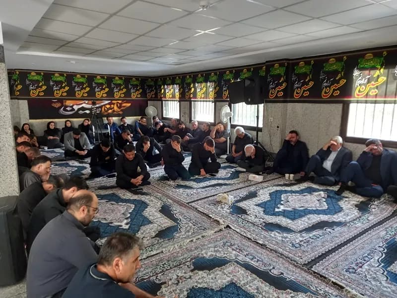 برگزاری آیین عزاداری شهادت حضرت اباعبداللهالحسین(ع) در گروه تابان هور 4